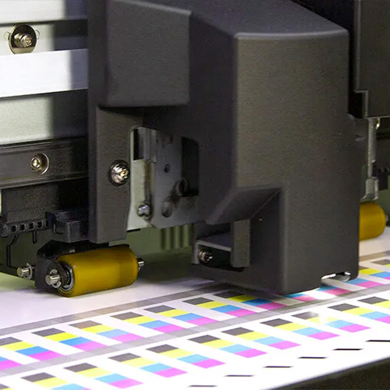 Roland TrueVIS AP-640 Latex Printer